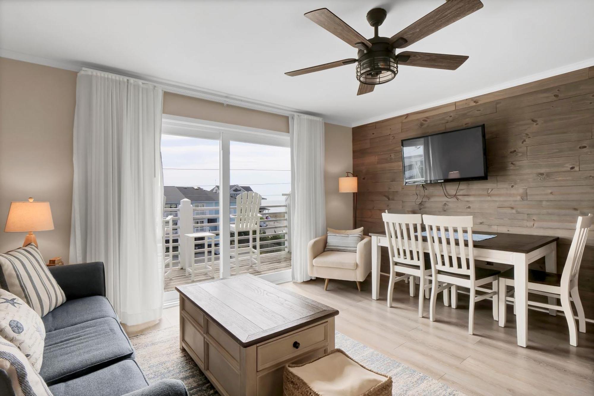 Sandpeddler Inn And Suites 来特斯维比奇 外观 照片