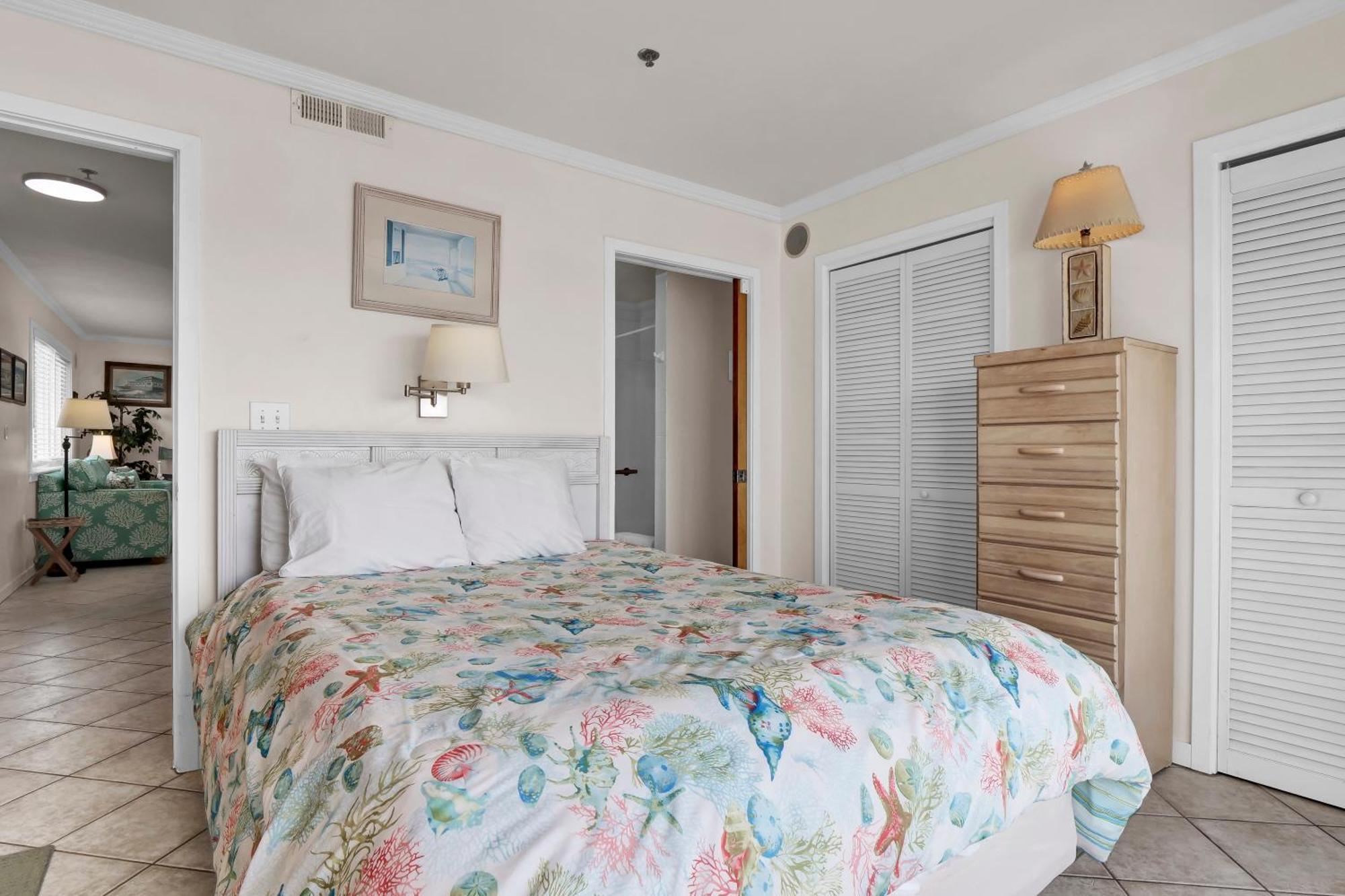 Sandpeddler Inn And Suites 来特斯维比奇 外观 照片