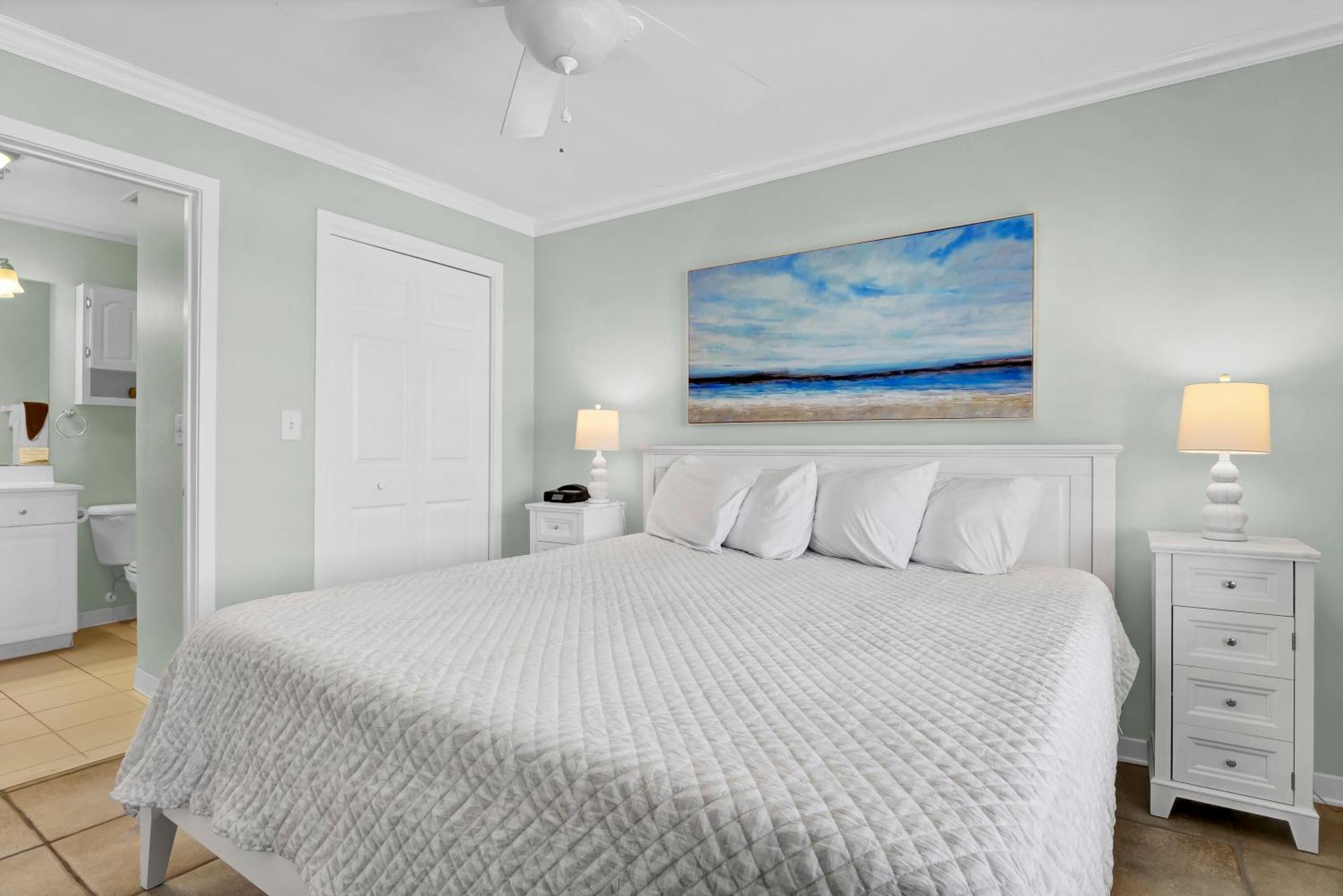 Sandpeddler Inn And Suites 来特斯维比奇 外观 照片